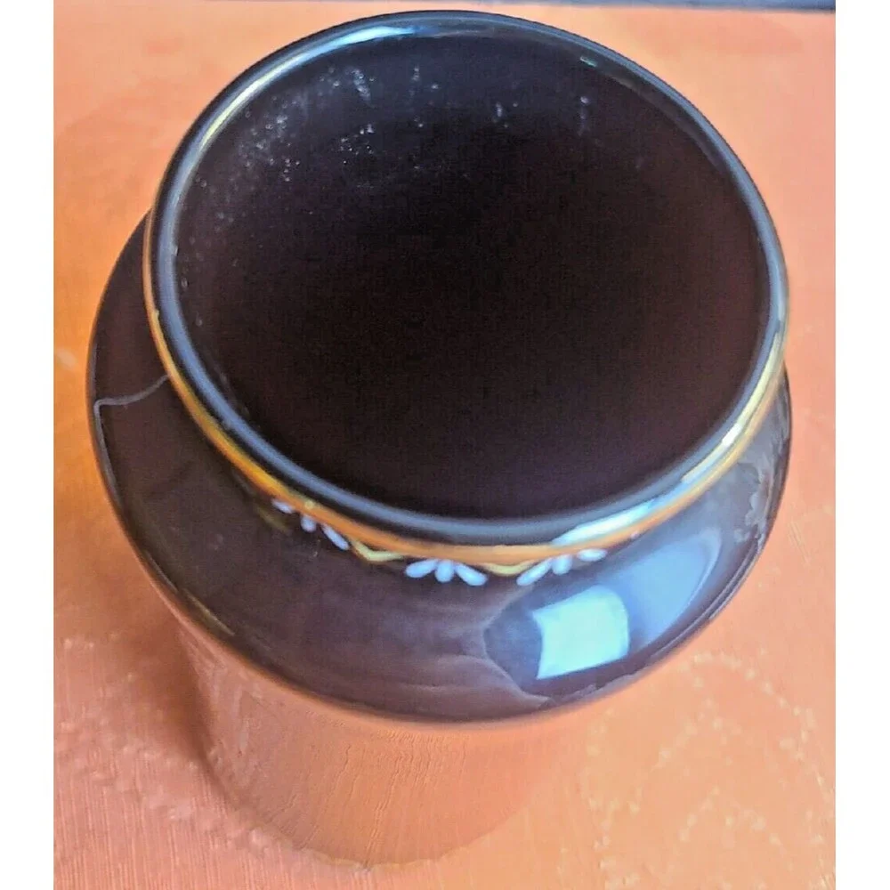 Japanese Chokin Vase 24Kt. Gold 6 inches Tall